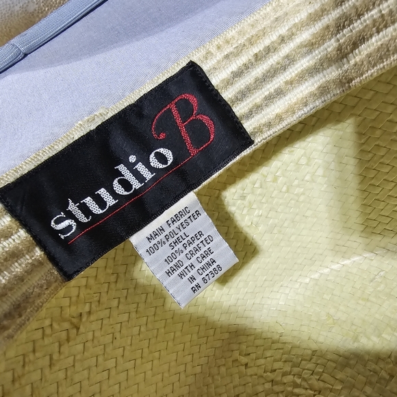 Pale blue gray Studio B fancy hat - Picture 5 of 6